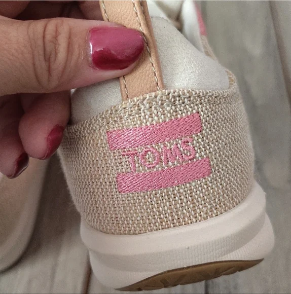 NWT TOMS Earthwise Sneakers In Tea Pink/ Natural Size Woman's 7.5 - Picture 9 of 12